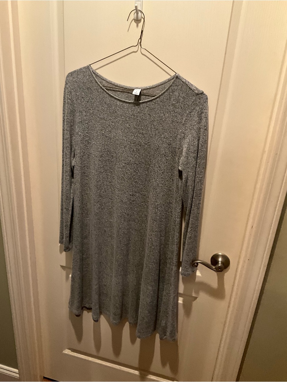 Old Navy Gray Crewneck Long Sleeve Top